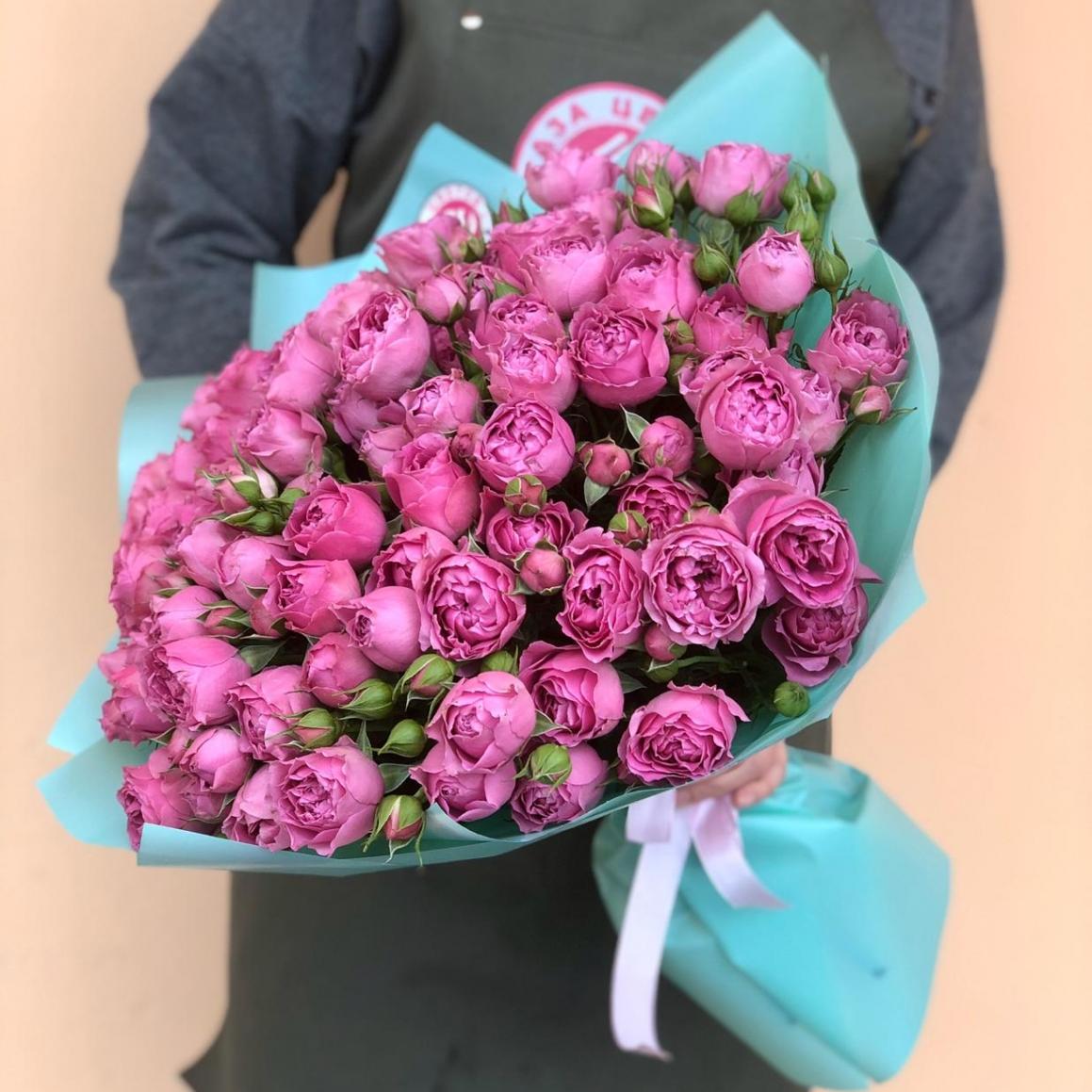 Букет из кустовых розовых роз Артикул  172431