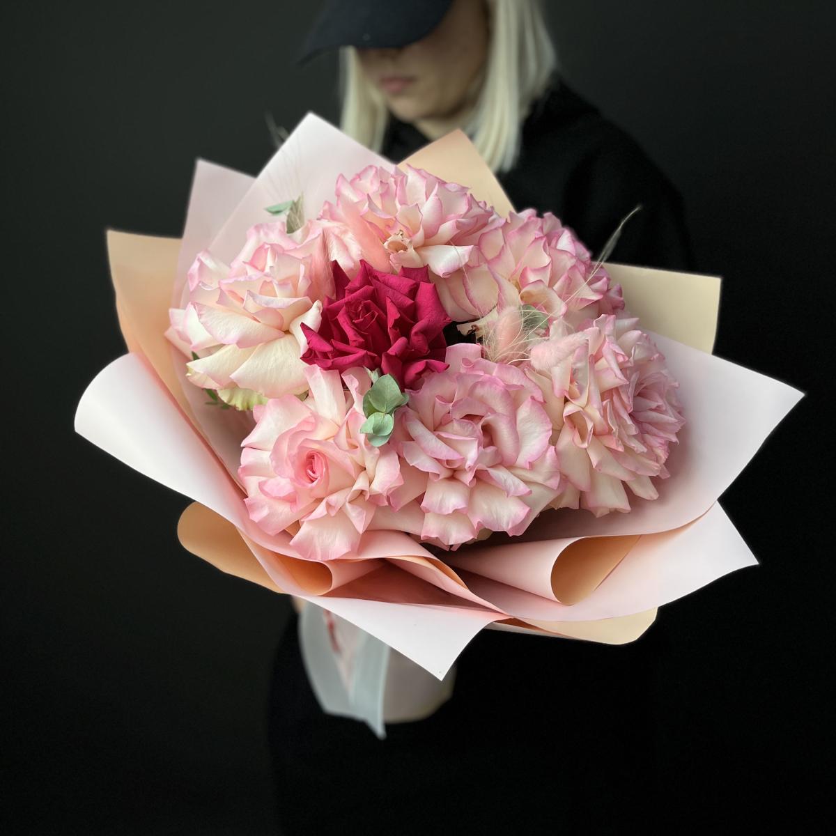 Розы 35 см 51 шт